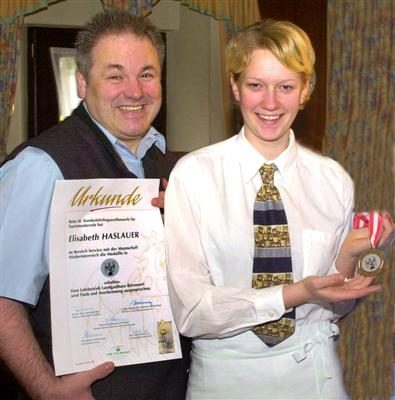 2002 Elisabeth Haslauer SILBERjpg